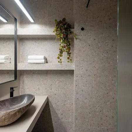 Hoppersgr- Amazing In The Heart Of - 1 Apartment Athens